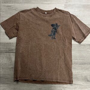 Women’s Brown oversized Graphic T-Shirt - Raccoon Design sz medium NWOT